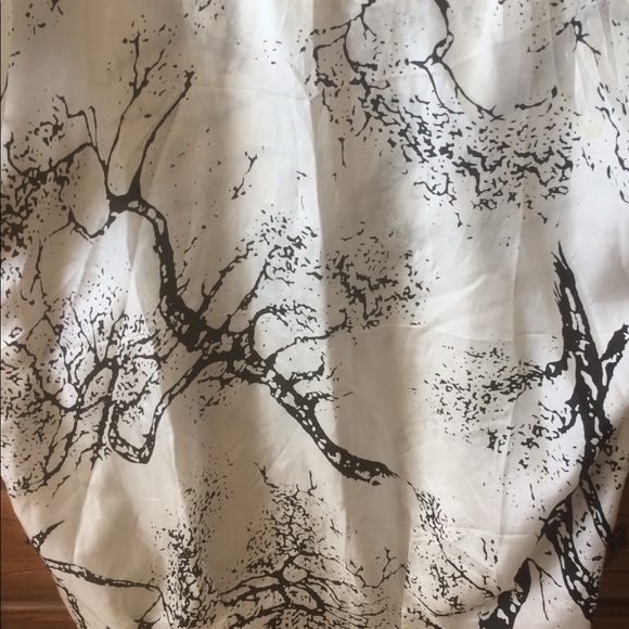 Short sleeve blouse - Picture 3 of 10